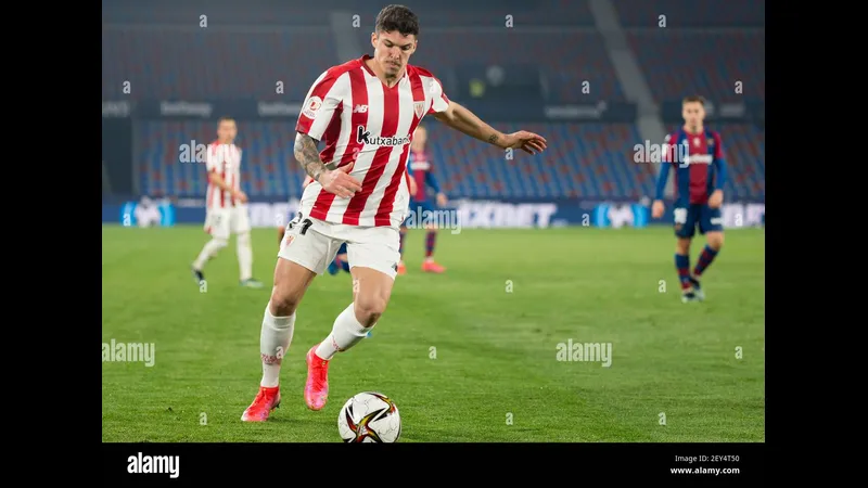 Cầu thủ Levante chiến đấu quyết liệt để giành chiến thắng trước đối thủ Athletic Bilbao Cầu thủ Levante chiến đấu quyết liệt để giành chiến thắng trước đối thủ Athletic Bilbao